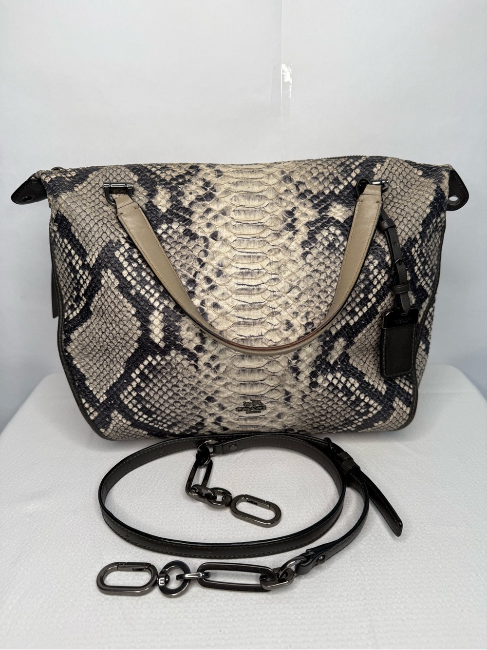 Coach Snake-Embossed Leather Beige and Black Hand Bag - Picture 3 of 12